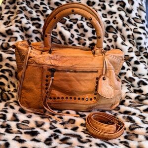 Moni Moni Splendor Satchel/Tote in Tan